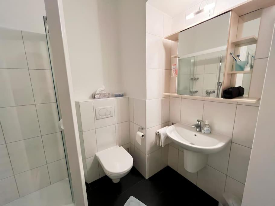 Villa Alexandercharmante Wohnung Mit Bergblick, Villa Alexander เซมเมอริง ภายนอก รูปภาพ