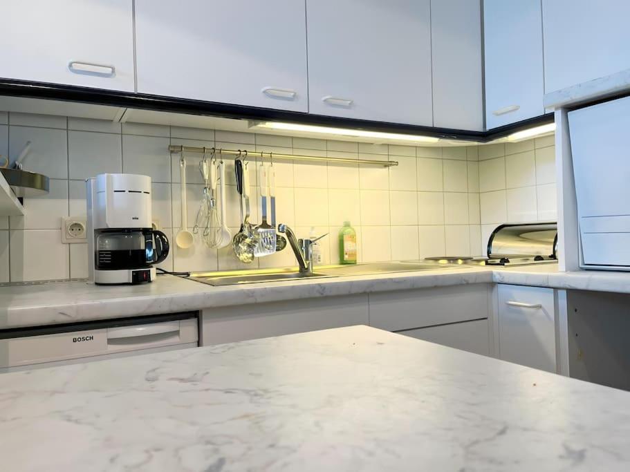 Villa Alexandercharmante Wohnung Mit Bergblick, Villa Alexander เซมเมอริง ภายนอก รูปภาพ